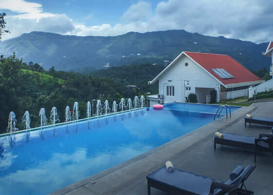 best luxury resorts in munnar