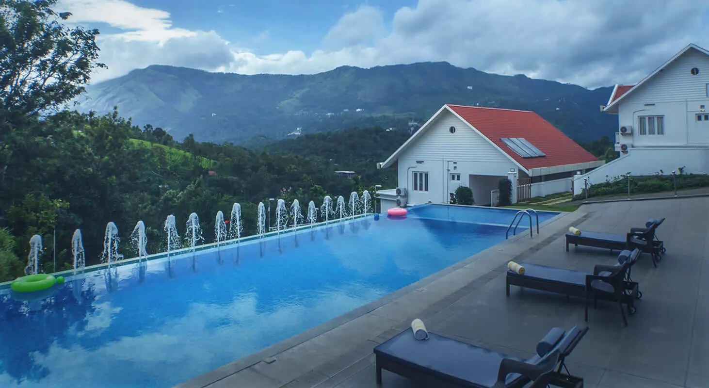 luxury hotels in munnar