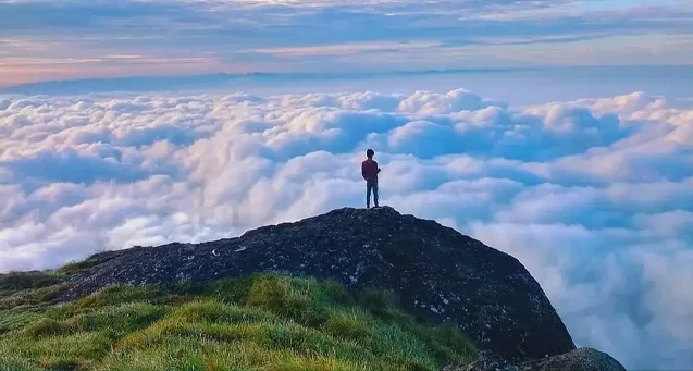 Chokramudi Peak Trekking